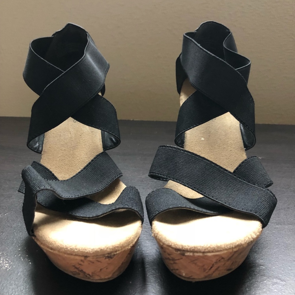 Maurices wedges.